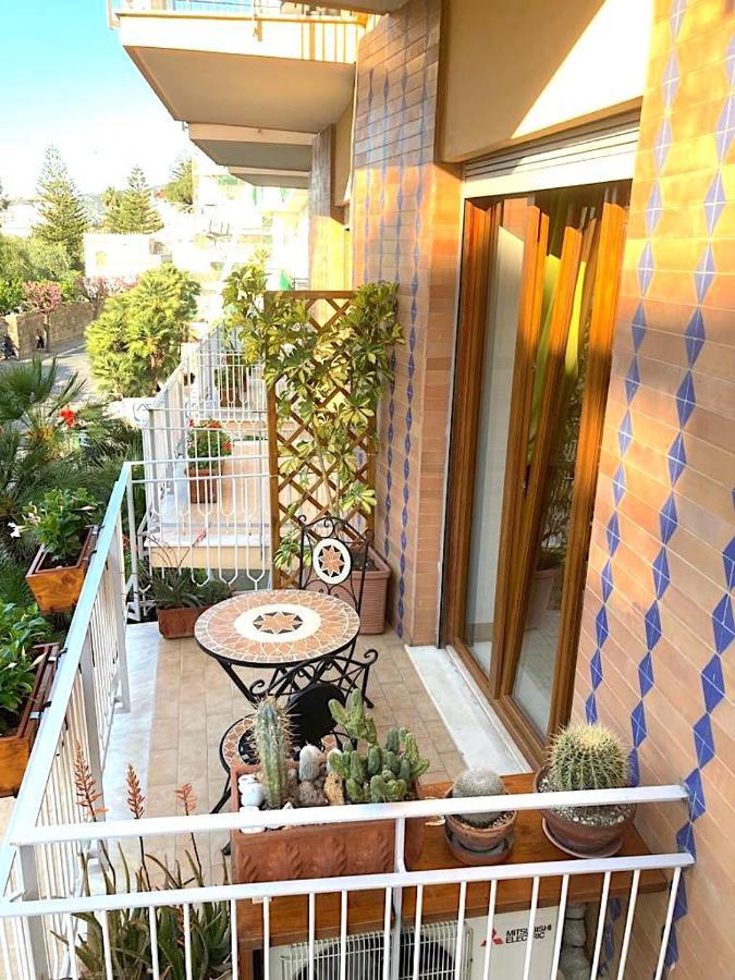 Angelina Suite B&B - Sorrento Centro Zewnętrze zdjęcie